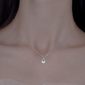 NEW Silver Simple Shiny Waterdrop Necklace